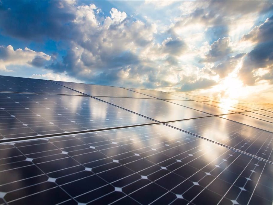 為您介紹，無人值守遠程太陽能監控系統