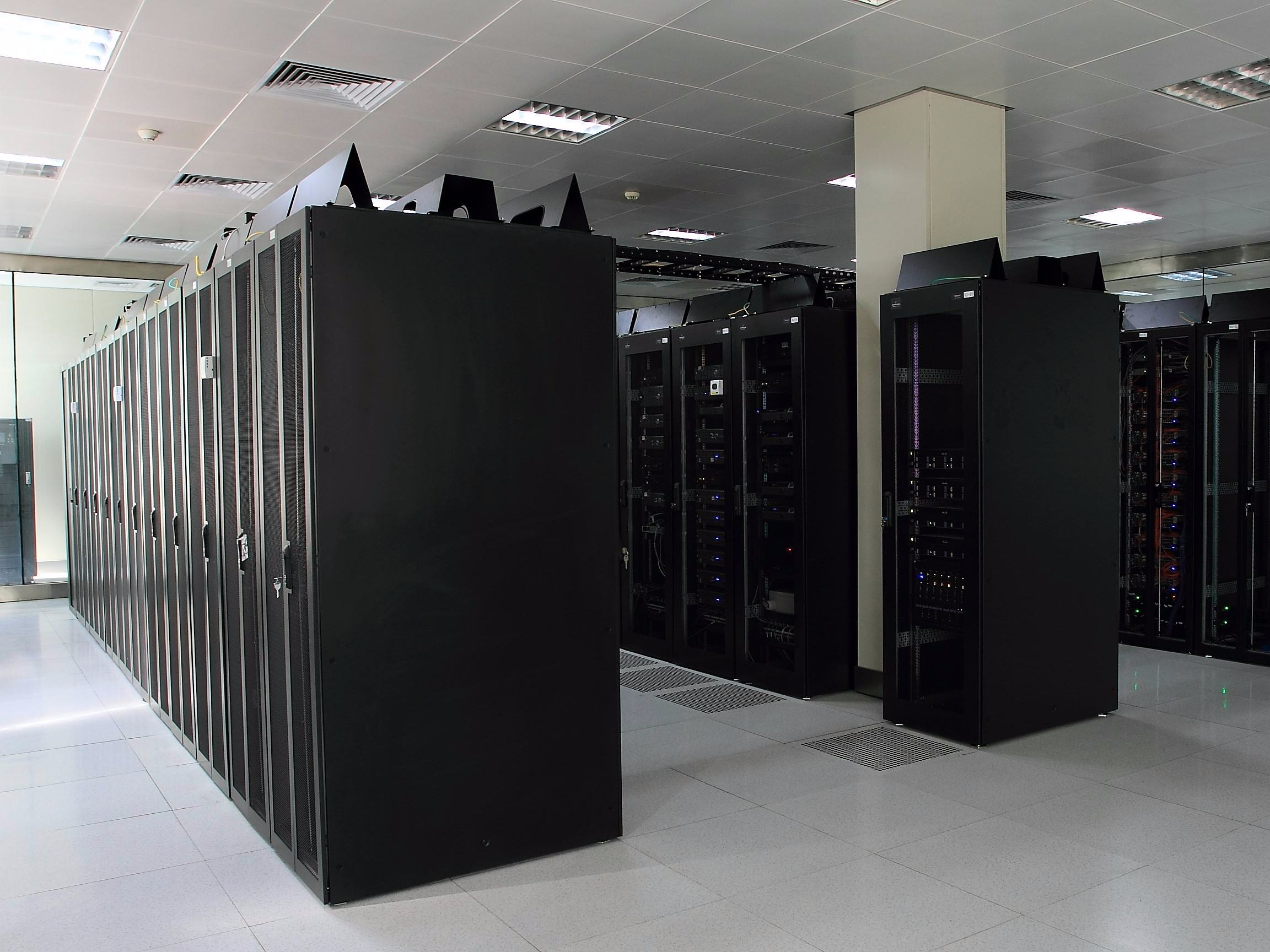 機房潮濕，我們該怎么做？