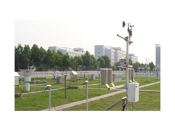 想實現(xiàn)天氣氣象站狀態(tài)實時監(jiān)控系統(tǒng)，該用什么監(jiān)控主機？