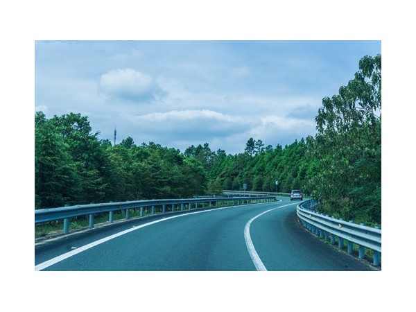 模塊化架構(gòu)的高速公路沿線機房設(shè)備環(huán)境綜合監(jiān)控系統(tǒng)